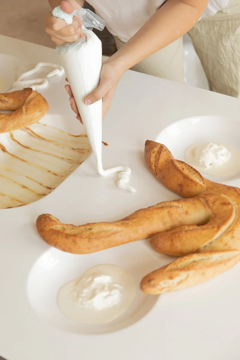  Plateable, 2021  In Cooperation with  CH-Studio  and the  Healthy Boy Band  at Parallel Vienna, in the Group Show Kantine curated by Stefan Bidner 