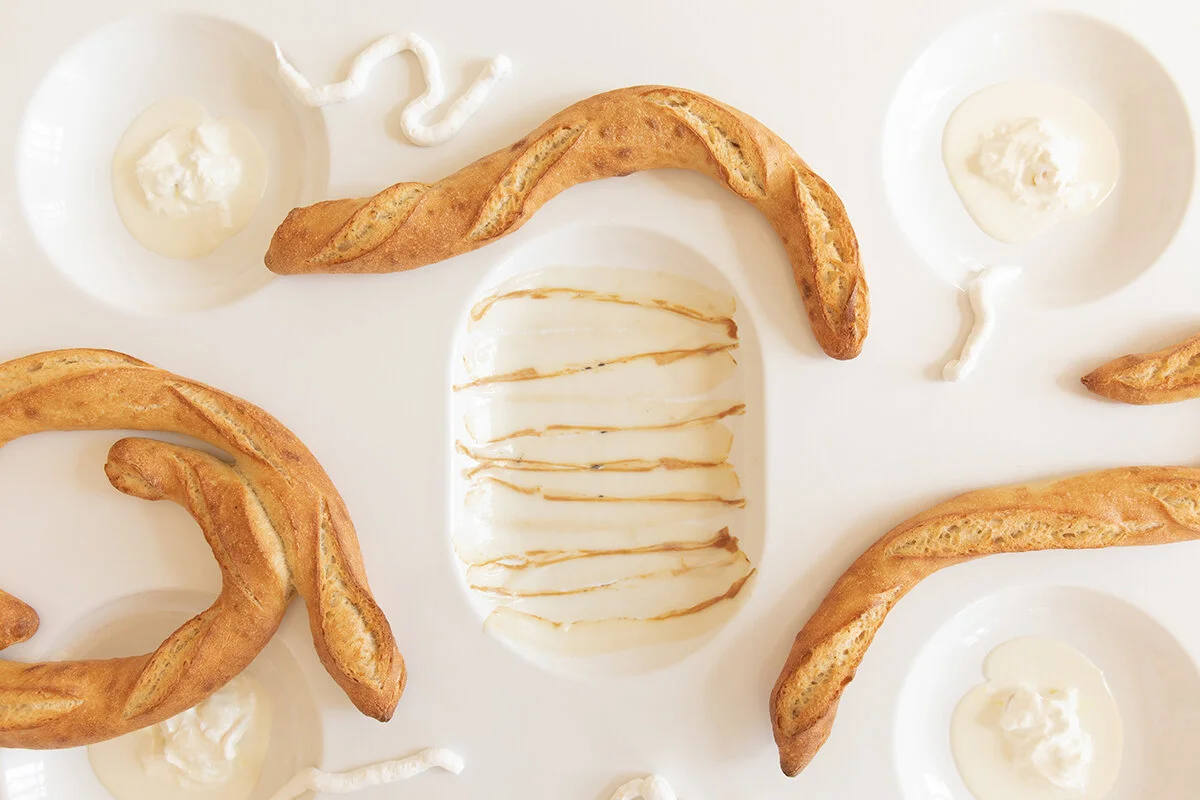  Plateable, 2021  In Cooperation with  CH-Studio  and the  Healthy Boy Band  at Parallel Vienna, in the Group Show Kantine curated by Stefan Bidner    Photography by Marie Haefner 