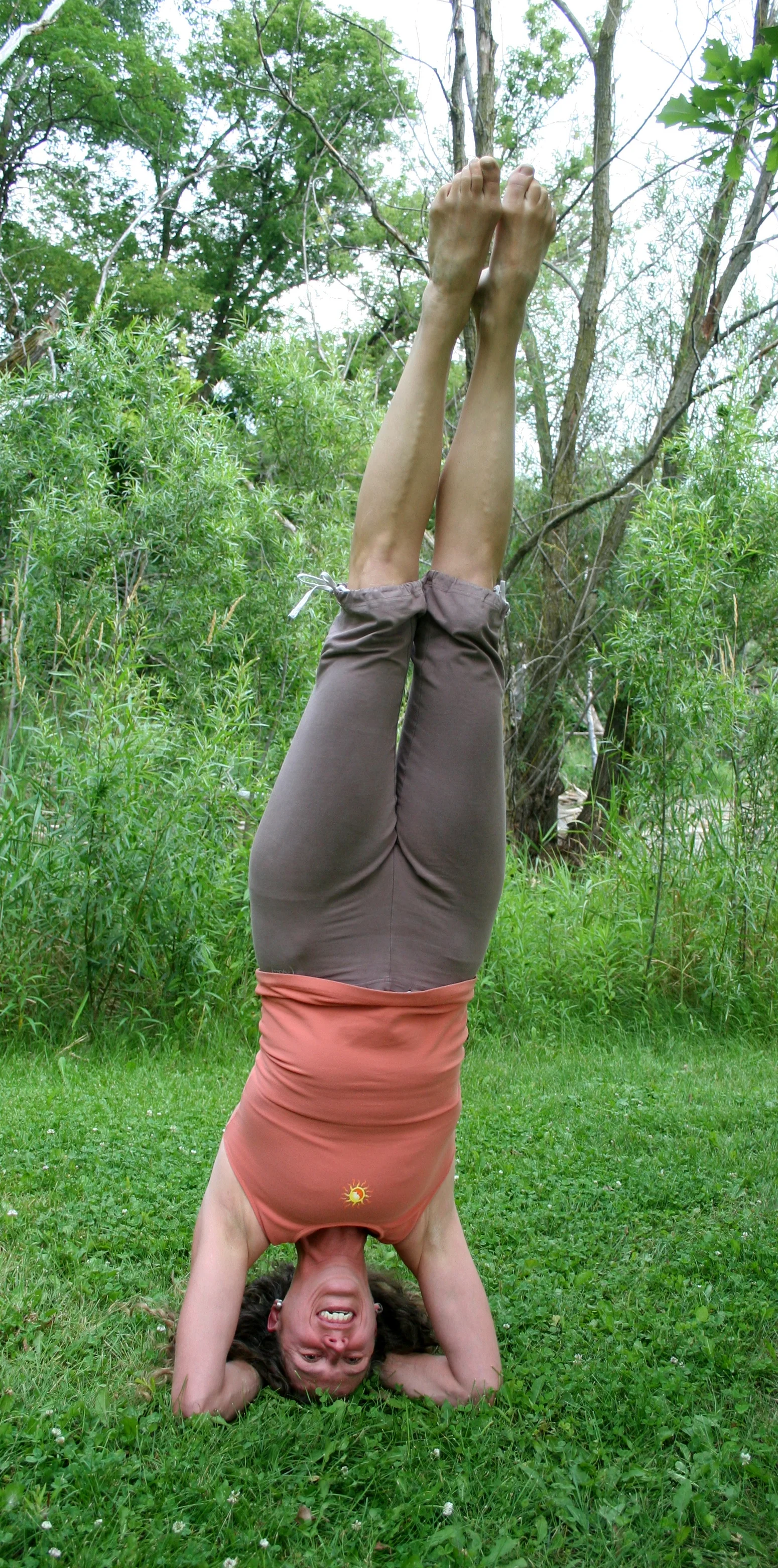Rachel practices yoga in the Ashtanga. vinyasa and Bikram styles.
