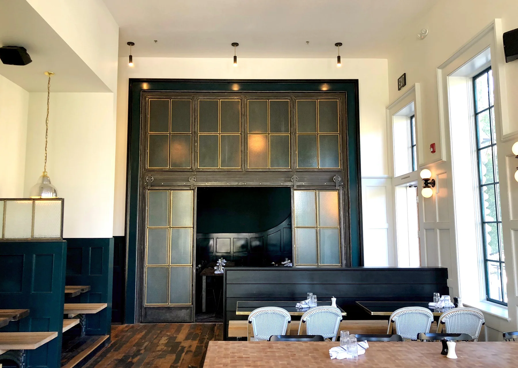 Surf Hotel - Buena Vista Colorado - Interior