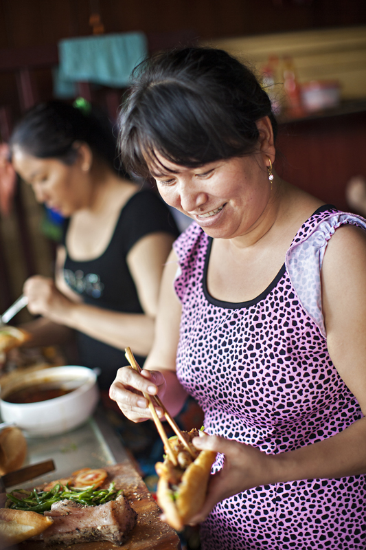 anthony bourdain's favorite banh mi in hoi an. san diego commercial photography, san diego commercial photographer, southern California commercial photographer, California commercial photographer