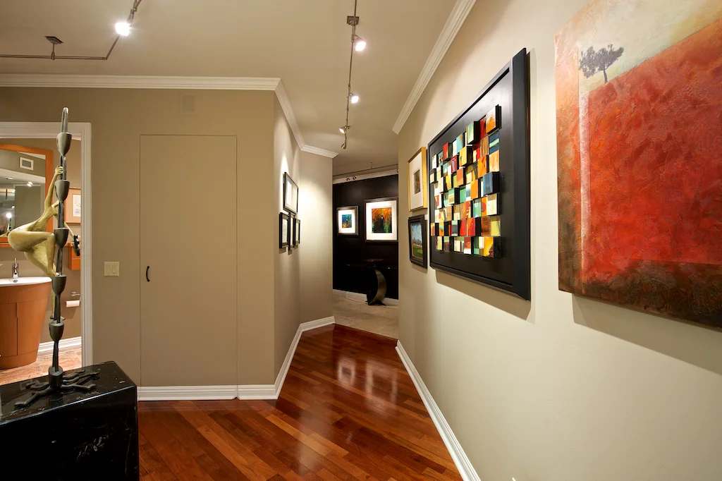 HALLWAY.jpg