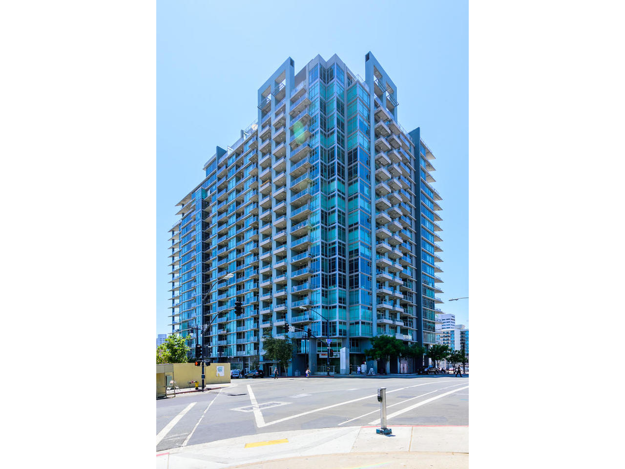 1080 Park Blvd Unit 912 San-001-3-1080 Park Blvd Unit 912 San-MLS_Size.jpg