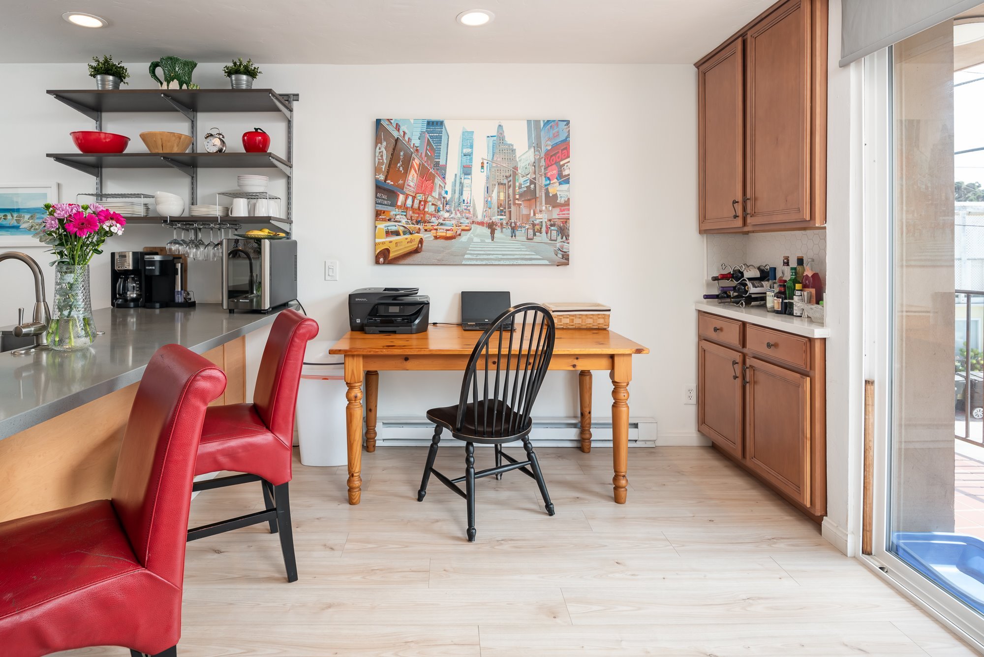 08-3750 Bayside Walk 08.jpg