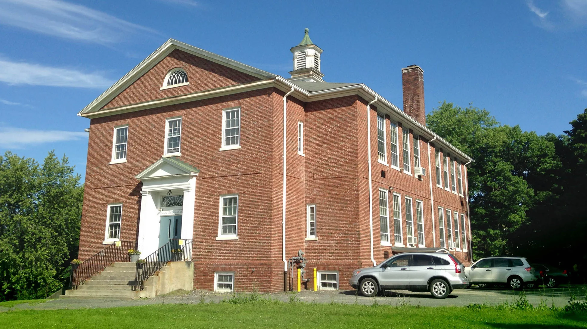 lenox-childrens-center-building-2986.jpg