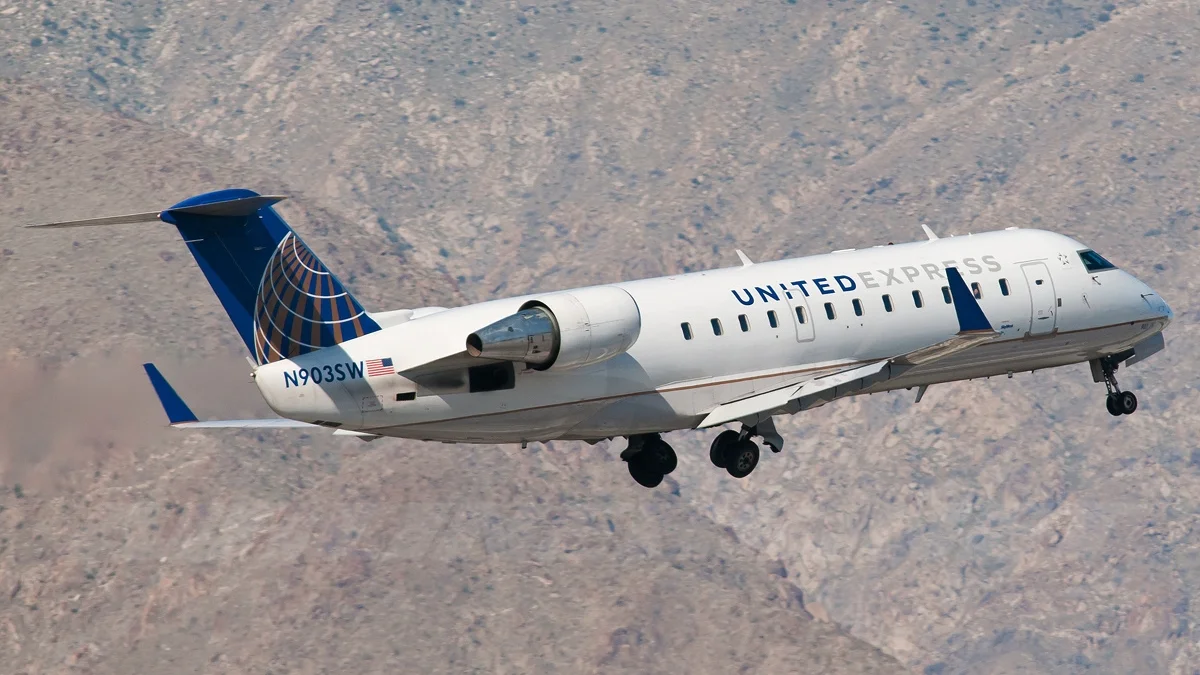 2001 Bombardier CRJ-200LR SOLD Serial Number: 7425 Registration Number: N903SW