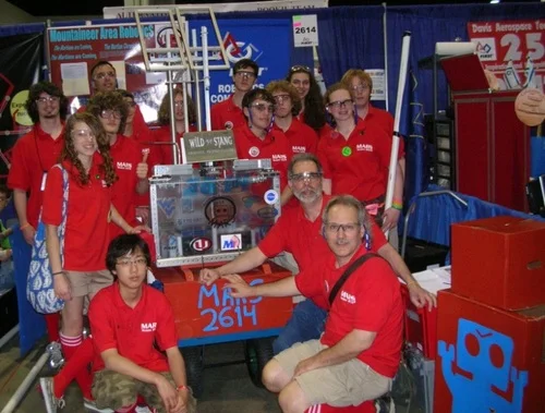 Our team colors were Mars Red and Sky Blue. – Luke Scime (2008)