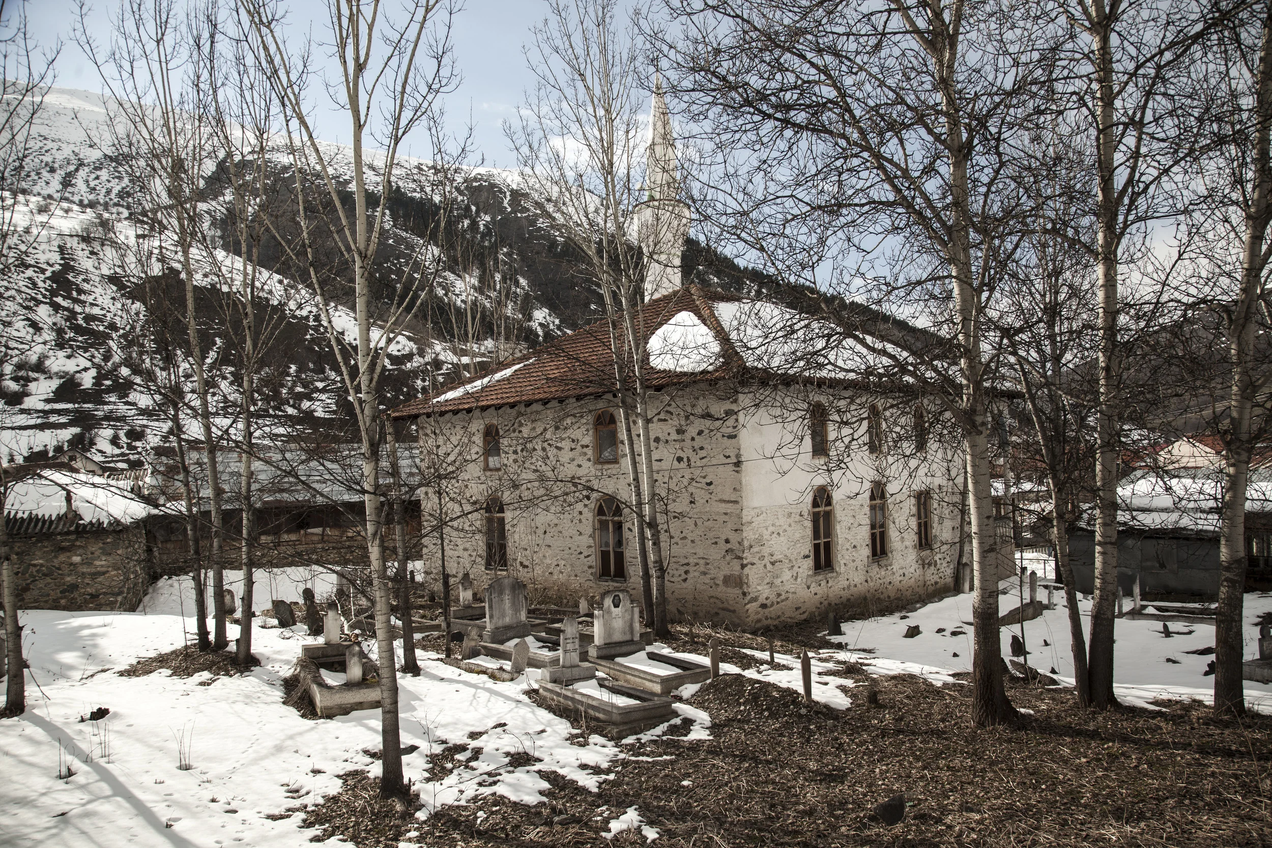 KOSOVO Part 2: My neighbour is a savage, my mother told me so...