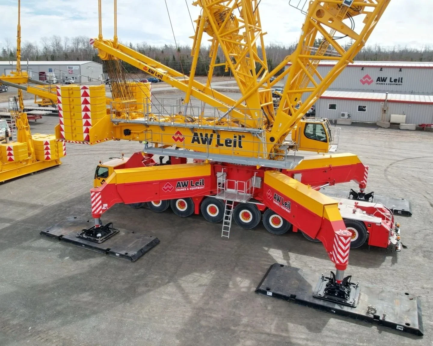 A.W. Leil Liebherr LG 1750 SX Heavy Lift Crane