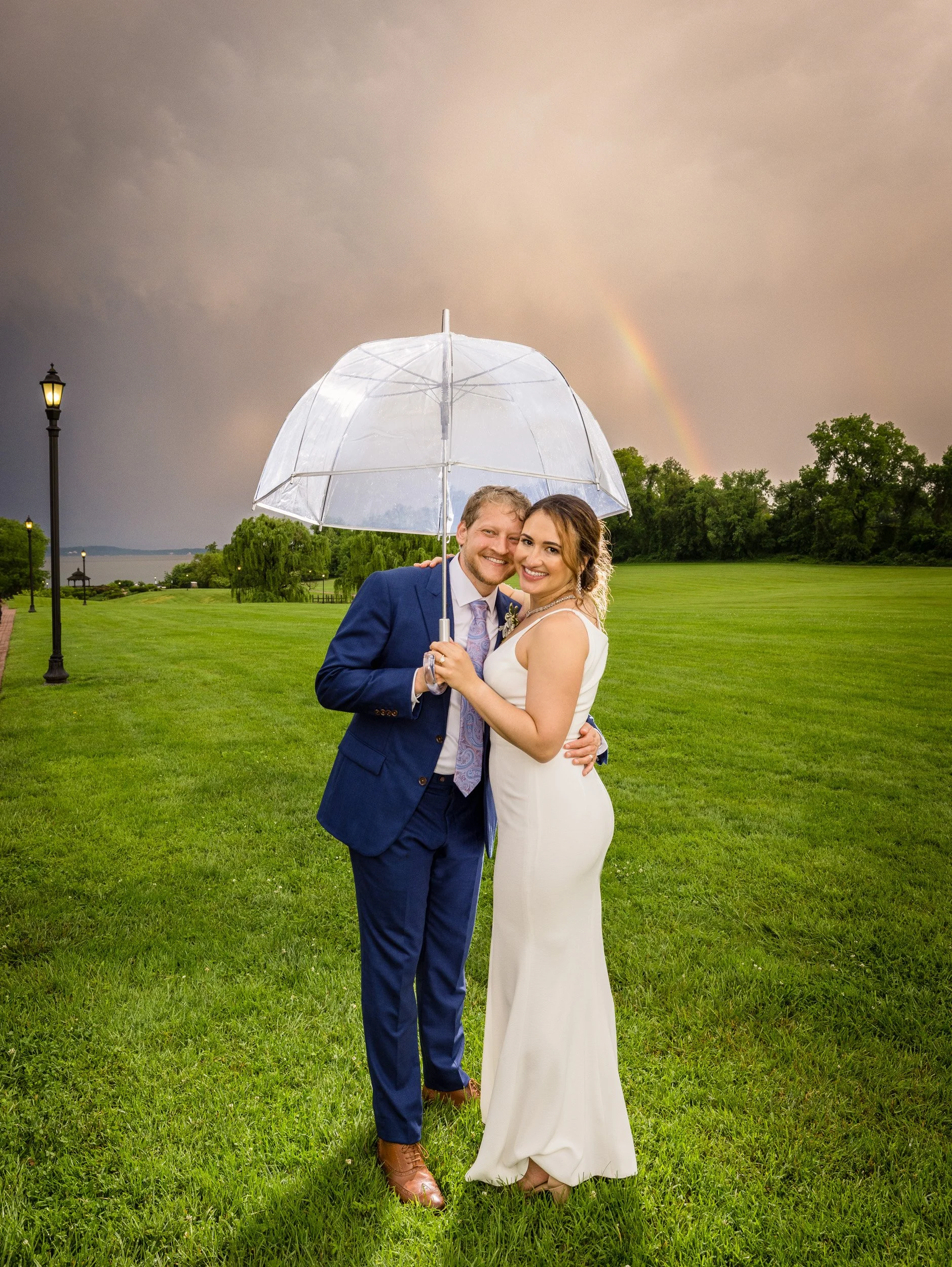 Swan Harbor Farm Wedding in Havre de Grace MD | Rainy Day Romance