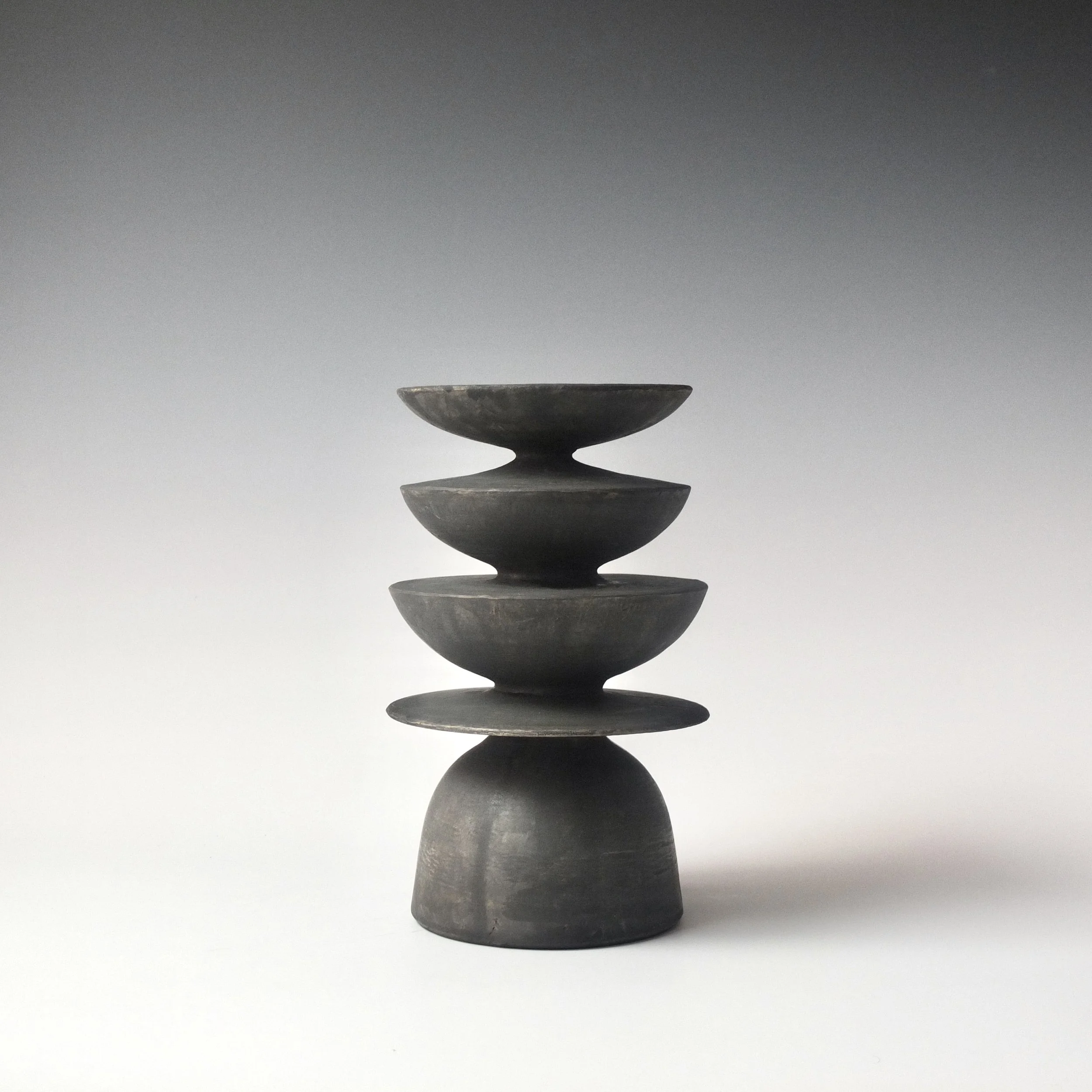 9 1/2" x 5 5/8" x 5 5/8"