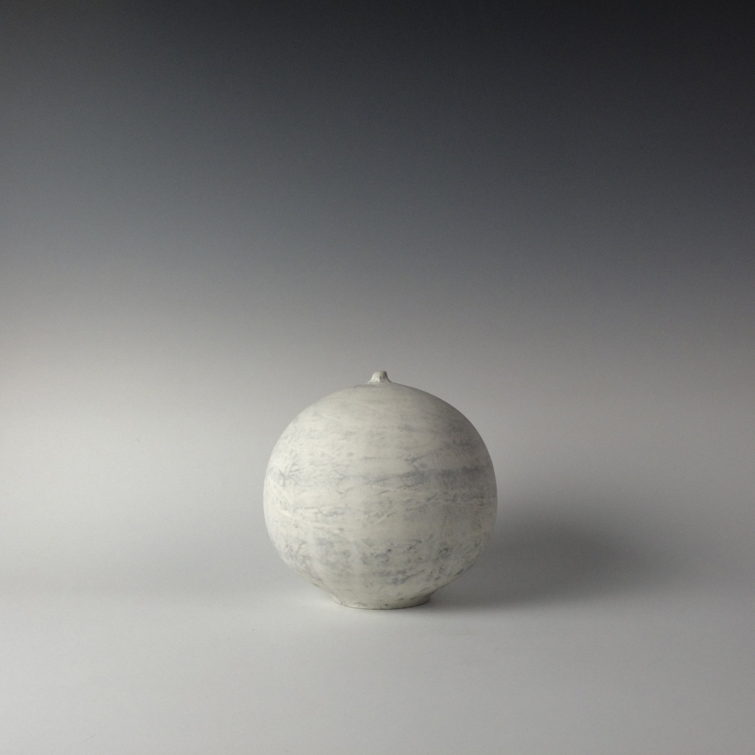7 1/4" x 6 1/2" x 6 1/2"