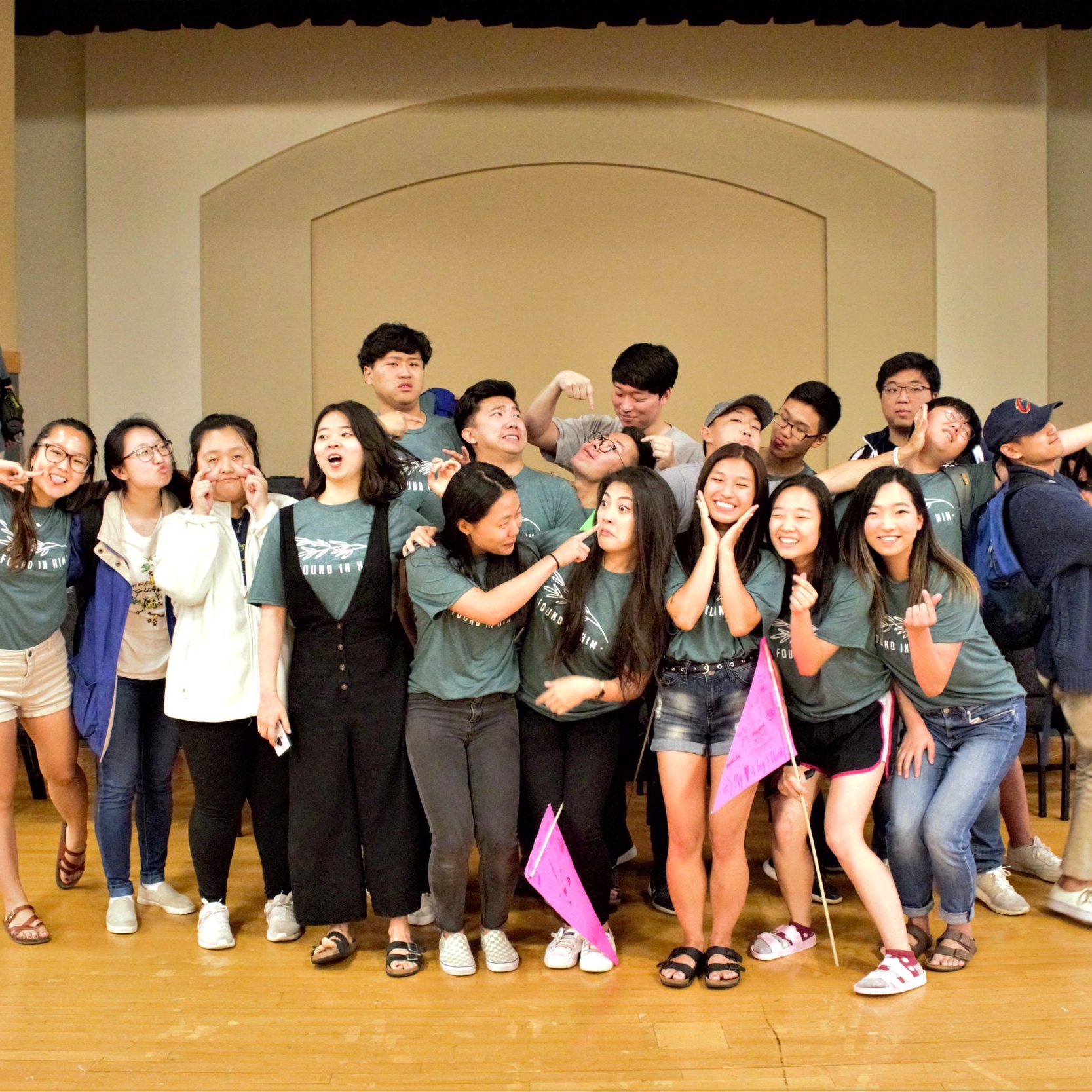 sg+leaders+02.jpg