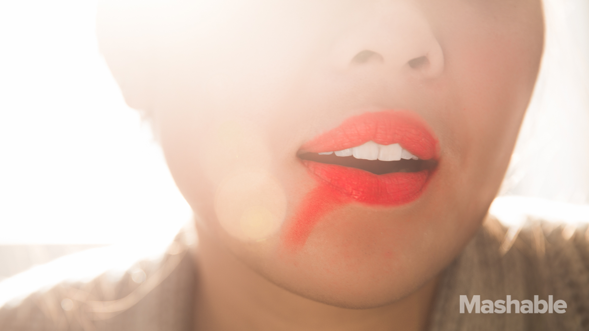 Lipsmear Lipstick Smear thumbnail-1.jpg