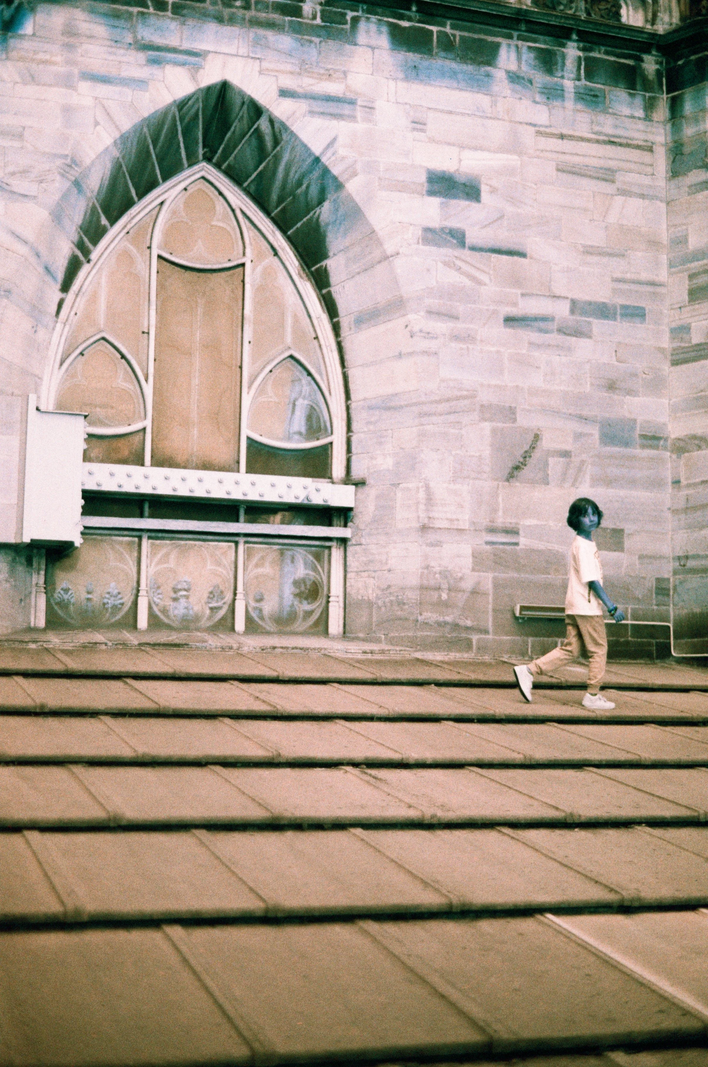 11590_22.jpg