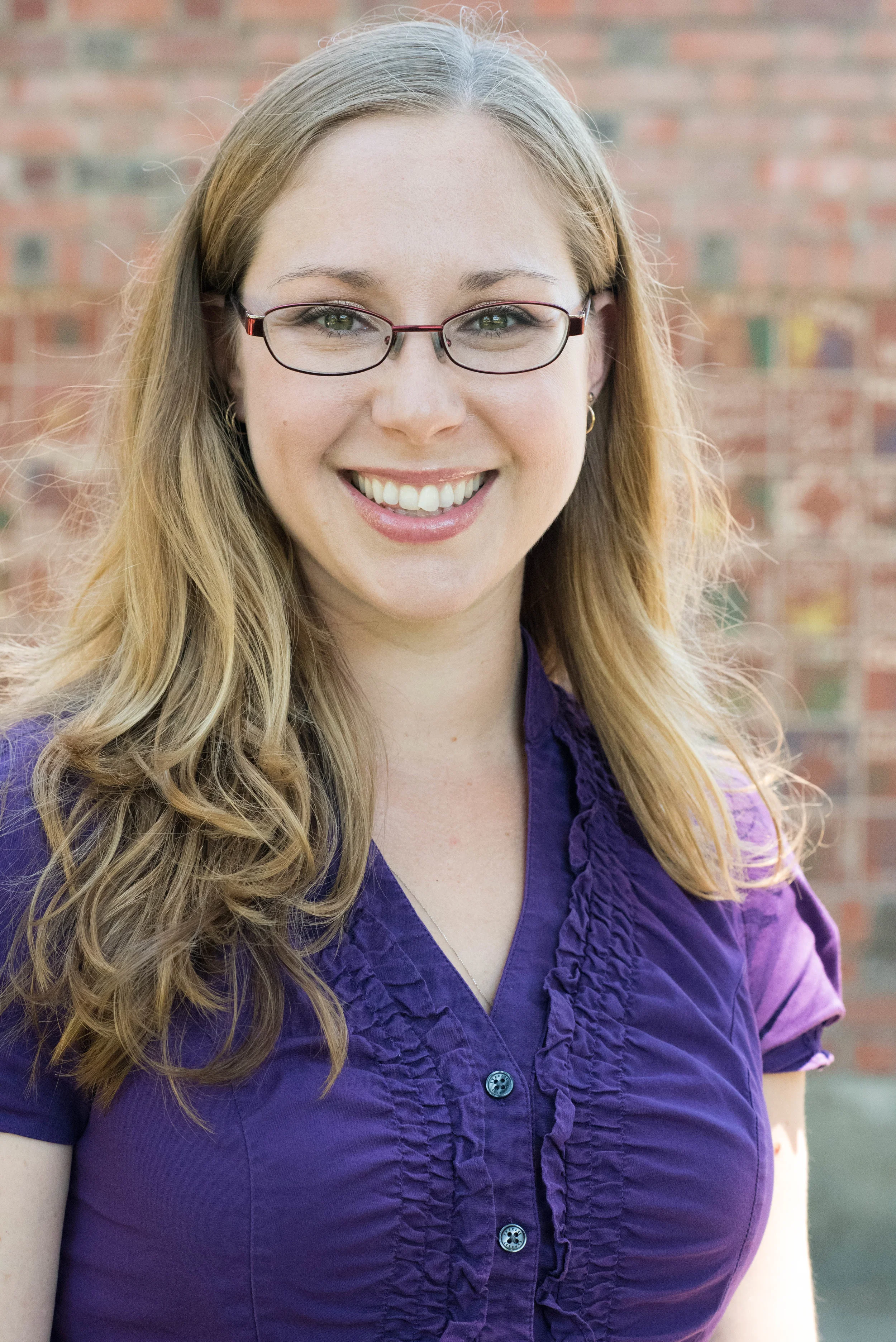 Debbie Morales-Petrie, Licensed Marriage and Family therapist in Roseville, Rocklin, and Granite Bay.