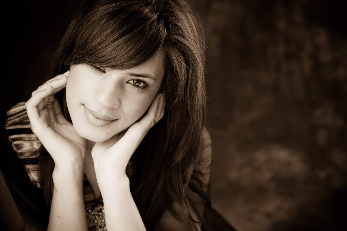 Chowdry_6x9-3.jpg