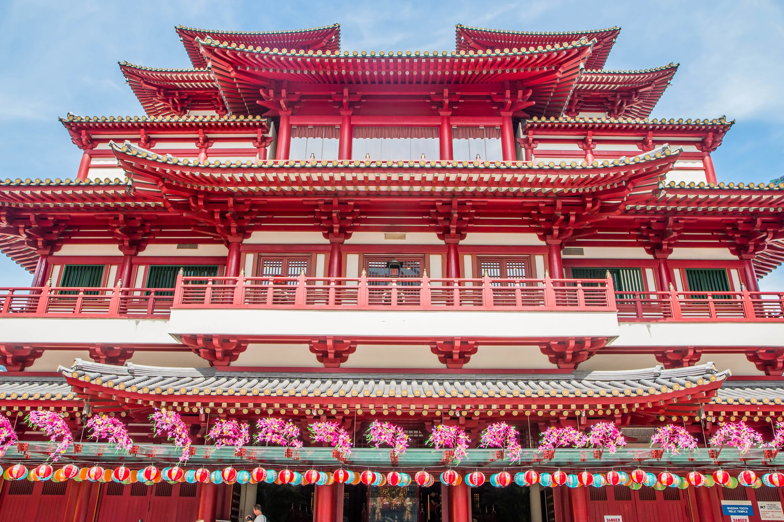 Buddha Tooth Relic Temple at Chinatown