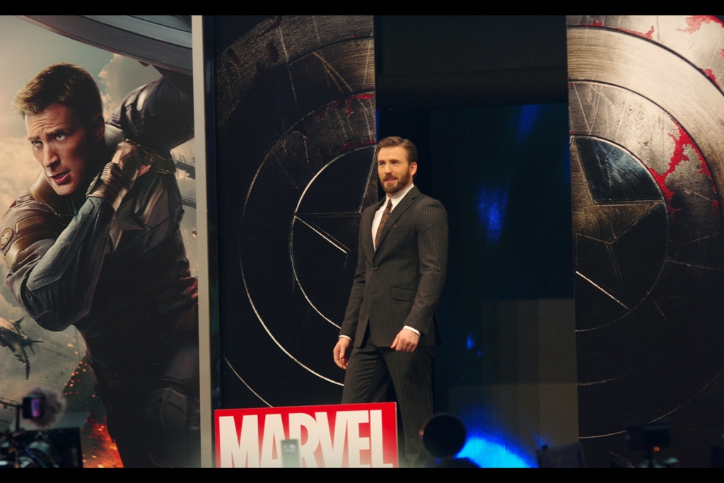 Meanwhile, on the main stage, the man, the myth, the incredible beard of Chris Evans arrives. Until seconds earlier he had been the only member of The Avengers I'd never photographed. So with that accomplished... I was ready to get back to photographing Scarlett Johansson.