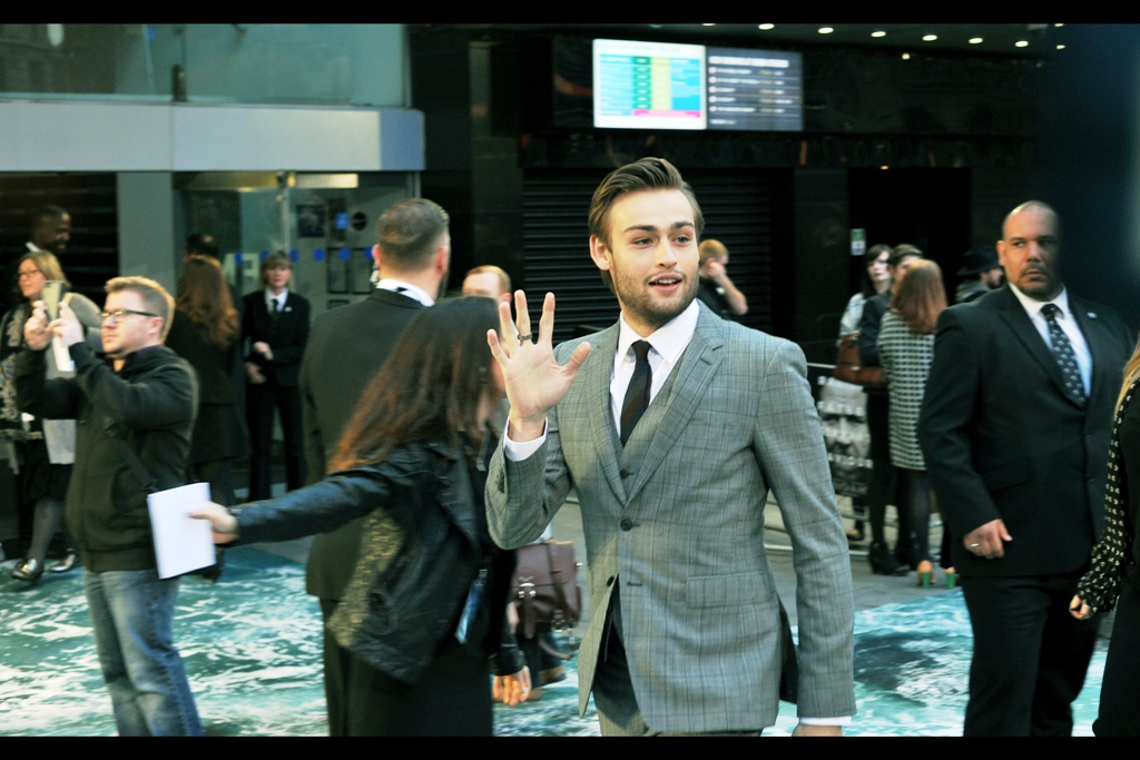 "No, I am not 'quote' That Guy From Divergent 'unquote' ". True. I was at that premiere yesterday and nobody had hair that amazing. Douglas' character's name in this film is "Shem". No surname. I guess it's like "Cher" or "Prince" or "Madonna"...