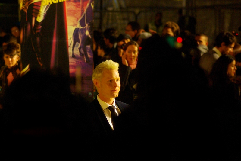 As for this man? I have no idea who he, nor his hairdresser, is.