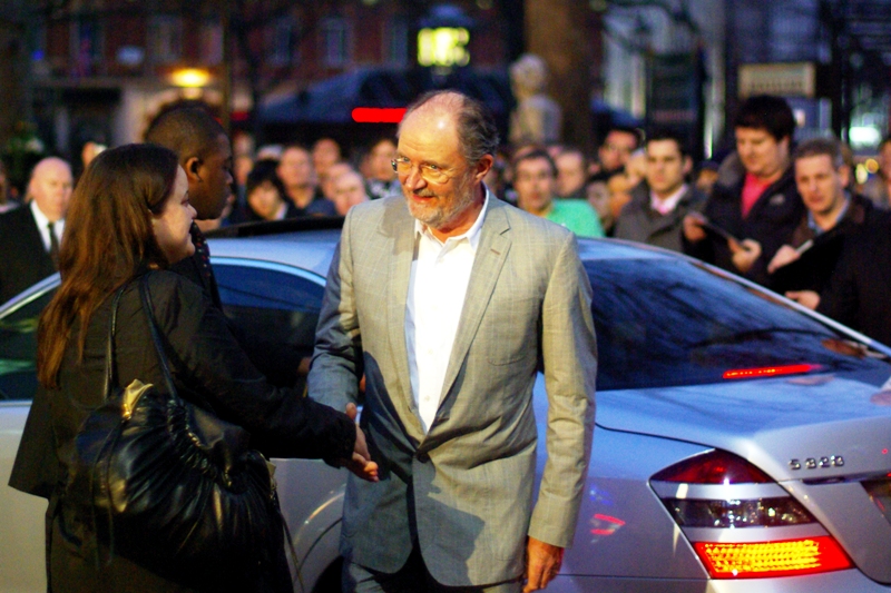 Actor Jim Broadbent won a best supporting actor Oscar for 'Iris' in 2002, played Harold Ziedler in Moulin Rouge, will be in upcoming Harry Potter movies, played Renee Zellwegger's Dad in the Bridget Jones films and was in the most recent Indiana Jones film. Why can't I recognise him from anything other than attendances in other movie premieres been to??
