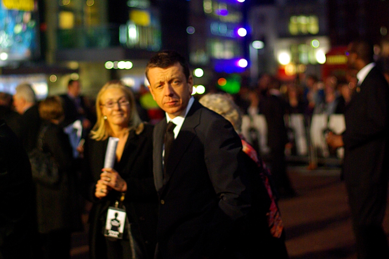 This is Writer / Producer Peter Morgan who also alternatively wrote/produced 'The Queen', 'The Last King of Scotland', 'The Other Boleyn Girl' and 'Frost / Nixon'. And that nonchalant eye-brow raise : I want that!!!