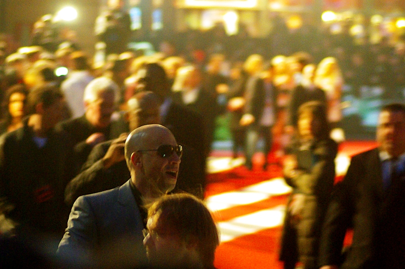 Timestamp : 6:30pm. _"Guys, you've been great! See you at the premiere for Chronicles of Riddick 3, yeah?"_ Ummm... maybe.