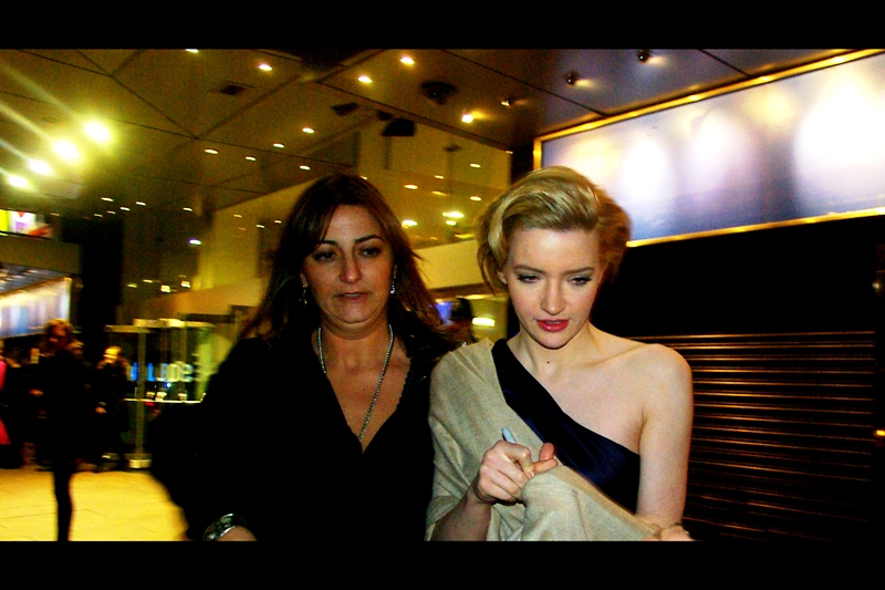 Here's a quick snap of actress Talulah Riley before heading home to the relative warmth of my apartment (wait that came out wrong. I went to my apartment, she went to wherever she went to).
