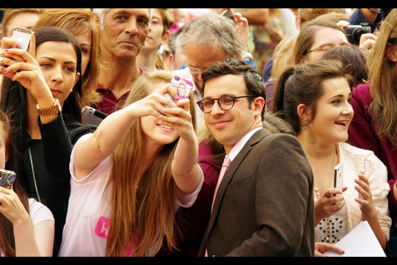 Good news for completists... much like The Spice Girls, I've now photographed all four of the Inbetweeners with the addition of Simon Bird. However unlike the Spice Girls, which took a couple of years and several events, here I've done it in one fell swoop. I am apparently (?) now the envy of any number of teenage girls in this country. I wouldn't say teenage girls are my contemporaries, but I'll take my envy where I can get it.
