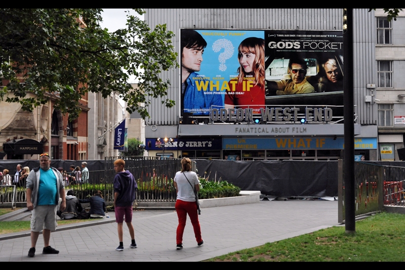 The Odeon West End is actually one of the few cinemas that's capable of holding a closed, almost intimate premiere. Rarely for movies starring Scarlett Johansson or Charlize Theron, though. I would have brought candles for either.