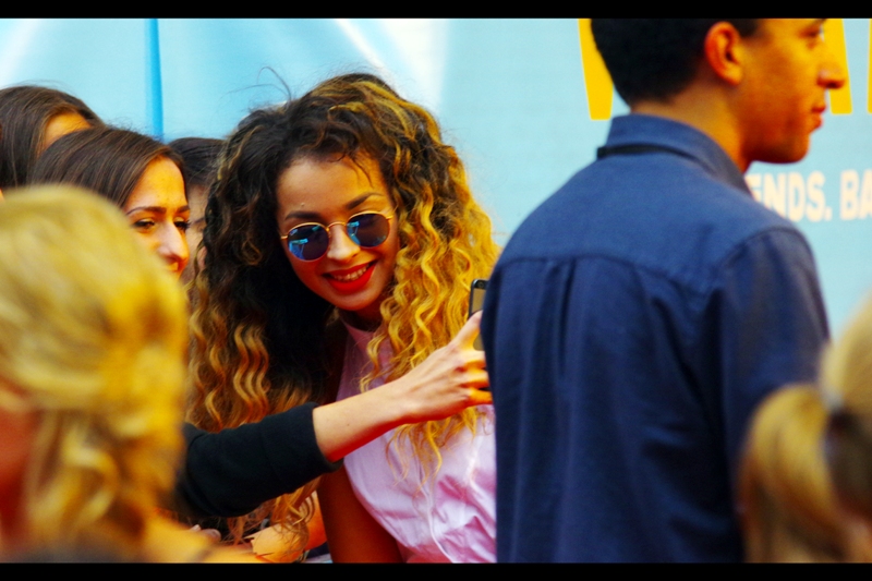 A random female shows up, and it's not the girl from Game of Thrones. Apparently this is some singer called Ella Air... I wasn't paying attention. I was mostly lusting over the sunglasses she's wearing, and the fringe Daniel Radcliffe is sporting.
