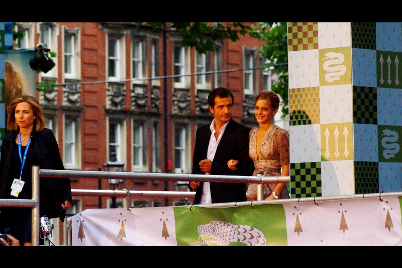 It's Emma Watson!! And I have just managed the staggering coup of photographing 2.65 of the biggest stars of the film (and Helena Bonham-Carter, probably) AND JK Rowling, despite arriving at the event 50minutes after the official starting point. That's almost but not like getting to a Space Shuttle launch 25 minutes late and still making it to the International Space Station somehow pretty much on time. Also... Emma Watson? Pretty.