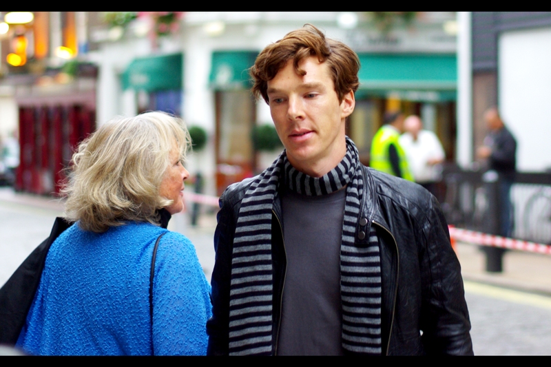 Oh look, it's ... it's... it's.... that guy! Please insert name and claim to fame < here > (Me, 2014 : Benedict Cumberbatch, you IDIOT) (In 2009 Me's defense, he wasn't nearly as well known five years ago, arrogant future me prick) (good to see I haven't lost the hair-trigger temper).... (I'm sorry. There was a premiere on?)