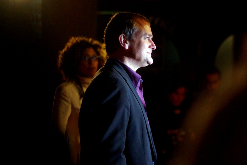 Good news for fans of Profile Portriature : this is Actor Hugh Bonneville. His imdb entry is remarkably long. That's all I've got.