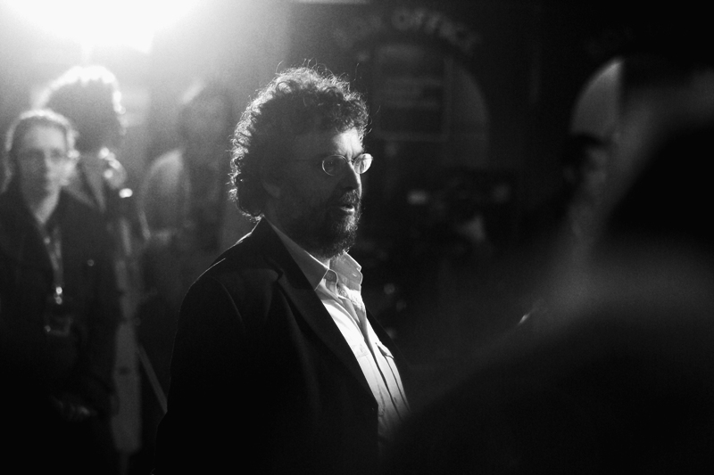 Playwright / Director / Scriptwriter Stephen Poliakoff. Call me uncultured, but is it wrong that I look at him and go : " Now, if he was wearing a monocle rather than spectacles, this image would be verging on *awesome*" ?