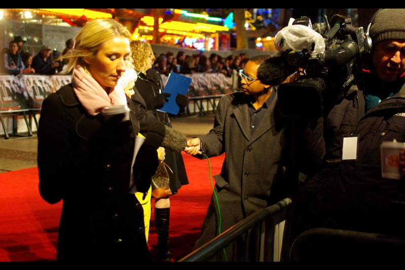 It’s a cold night, you’ve done your first two interviews, and it’s time to relax before your next one. Why not have yourself a nice hot coffee… directly in front of my view of Dame Judi Dench? Thanks, reporter lady!