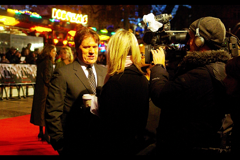 ”Yes I’m director Rob Marshall and I was nominated for an Academy Award <TM> for ‘Chicago’. Hey… are you drinking a cup of coffee while interviewing me? If it’s really hot, that’s like totally dangerous!” Fair call. I've been in London long enough to recognise devastating health and safety risks... like this one.