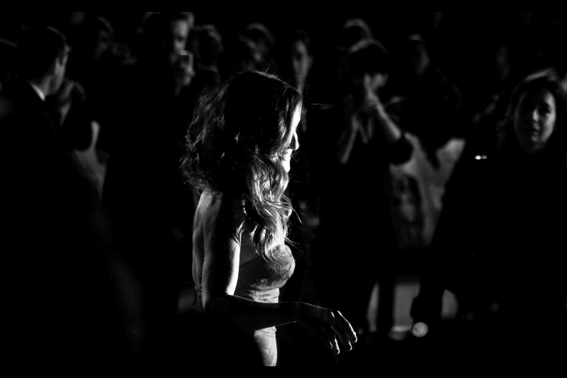 Paparazzi flashes can do the damndest things. Sarah Jessica Parker turns zombie mutant!!