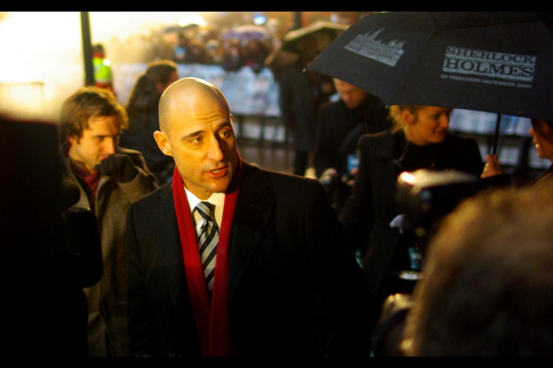 Actor Mark Strong, who apparently plays the main bad guy. He seems like a pleasant enough guy (but then most successful bad guys do, I'm told!)