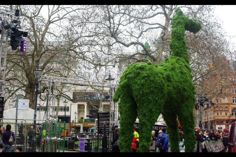 This being a Tim Burton film, you could literally have anything from a giant kettle to a table lamp and it would be just as plausibly relevant. Here? A llama. Outstanding! One of the few things I was able to see from my eventual spot about six back in line