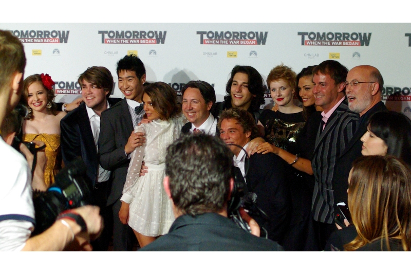 And another one, just because I haven't photographed the whole cast, and there's every chance they'll zip past me to catch the movie when it starts. (Is that Colin Friels second from the right??)