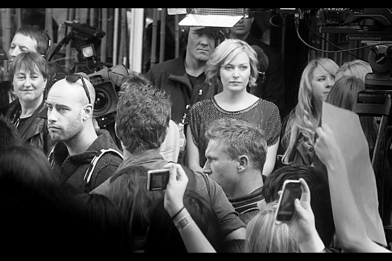 There's some great expressions on the faces of a photgrapher and a reporter. Given she's female, she's probably memorising her marriage proposal to The Efron. His expression more closely matches mine at this point.