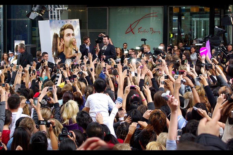 "So, like, I forgot to bring my mobile phone...." (thousands of hands go up)