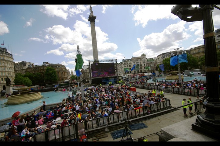 So with a mere 30 hours to go, the crowd gets into position and I wonder whether maybe attaching my camera to a low-hanging dirigible and using a remote trigger might be a solution to the problem of "I Don't Stand A Hope Of Getting Anywhere Near This Thing"