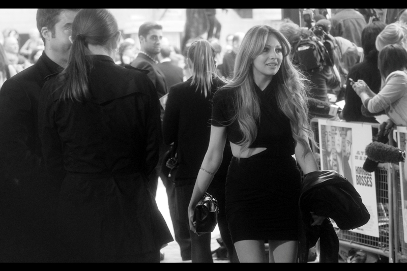 Needless to say, I immediately offered to leave the premiere and help the poor lady find the missing piece of that thing she's wearing.... (Also : provisional photo for the day at the time of taking. I was hedging my bets on getting a photo of Jennifer Aniston while hoping the rumoured Chloe Moretz (Hit Girl from 'Kick-Ass') would show up. (She never does...) )