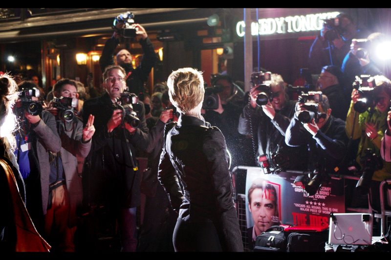 I really like this shot as it captures everything about the excitement and frenzy of a premiere. Thanks for not spoiling it by facing in my direction, Ms Rachel Wood!!