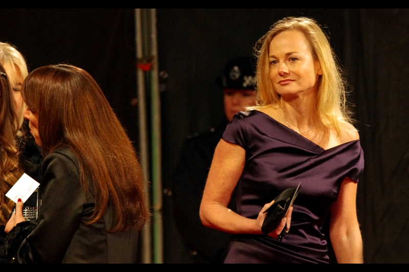 I also don't know who this is, but if it's actress Miranda Otto, I'll be saddened a bit as it will mean she's aged somewhat since Lord of the Ring. (Alternatively, she might be in her mid-80s in which case she looks spectacular) (As you may imagine, my smooth pickup lines make me quite the hit with The Ladiez...)