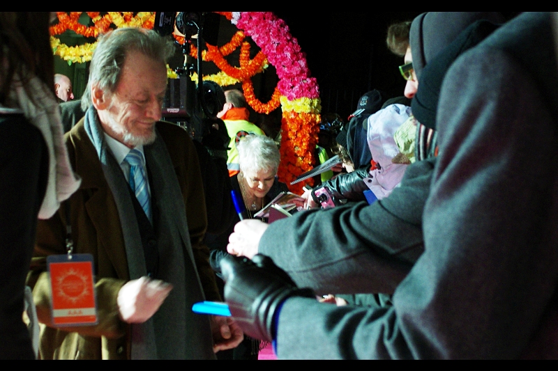 I'm not sure who the guy on the left is, but he signed briefly. Meanwhile, 'M' from James Bond is signing and authorising License to Kill applications from enthusiastic fans in the crowd ( "don't rely on these in court, yeah?" )