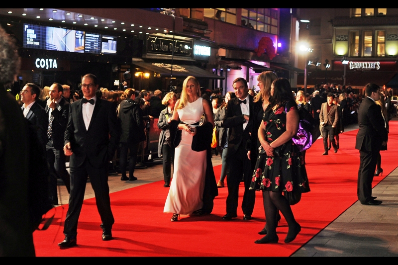 Random female on the Red Carpet. She's not in this movie, but crucially she's at a great range for me to take photos, and until director Bennett Miller gets interviewed, Steve Carrell heads towards our part of the crowd, or Sienna Miller arrives she'll tide me over.
